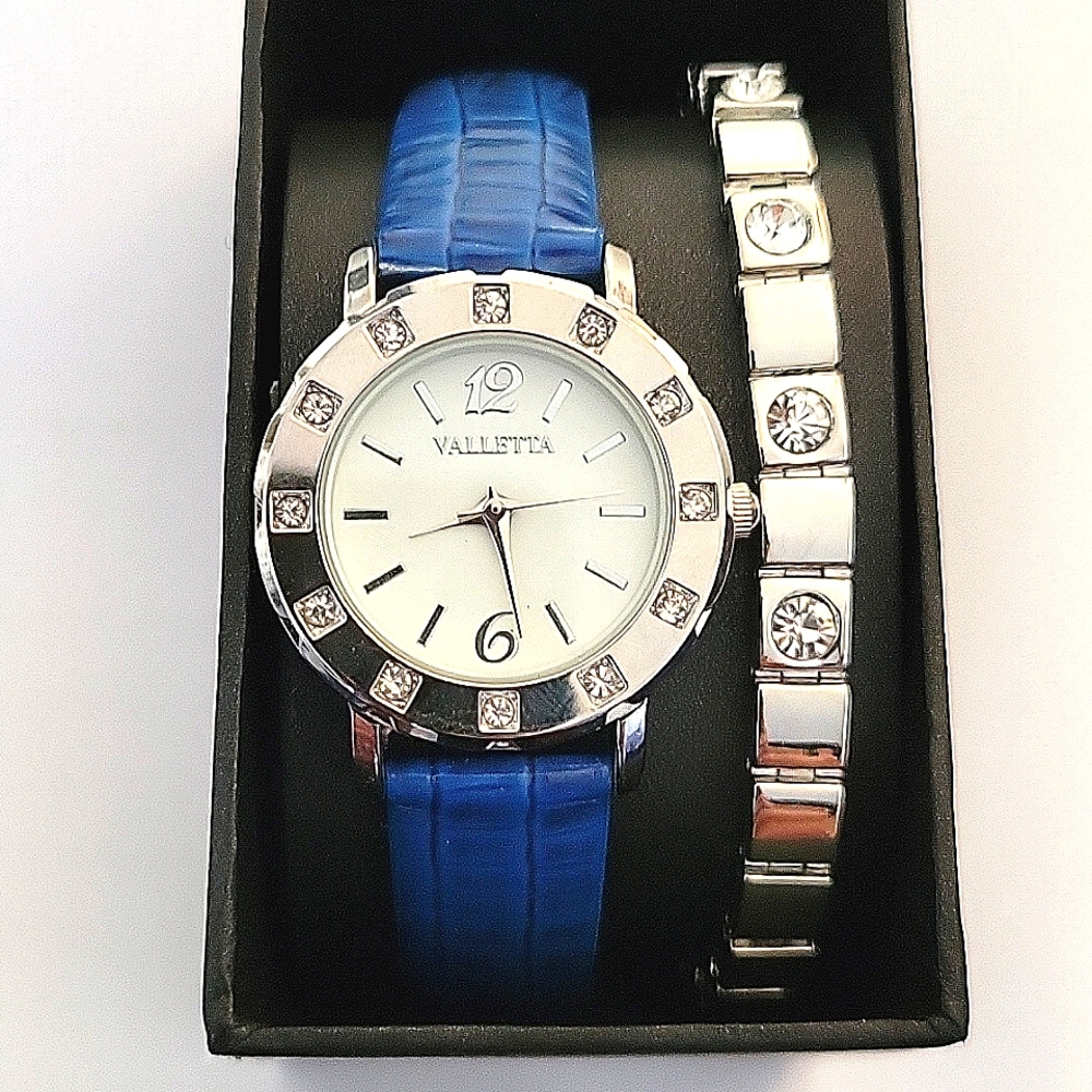 Valletta Watch with Silver Bracelet Set NWOT